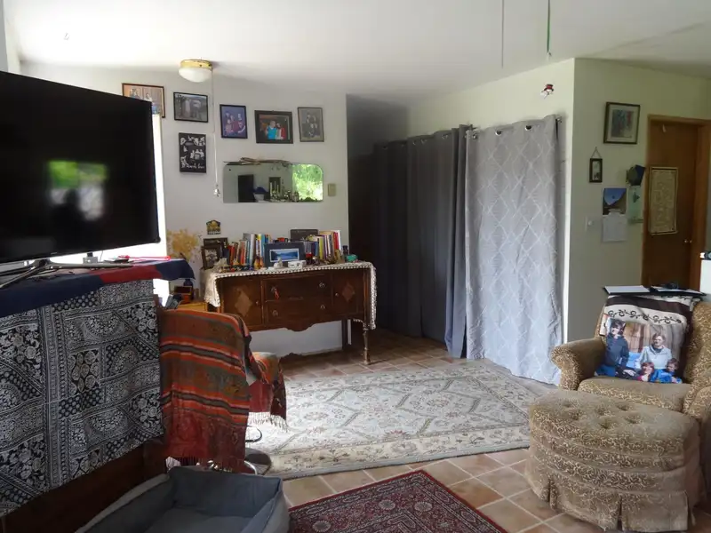 1088 SUNNYSIDE ROAD - photo 2 of 12