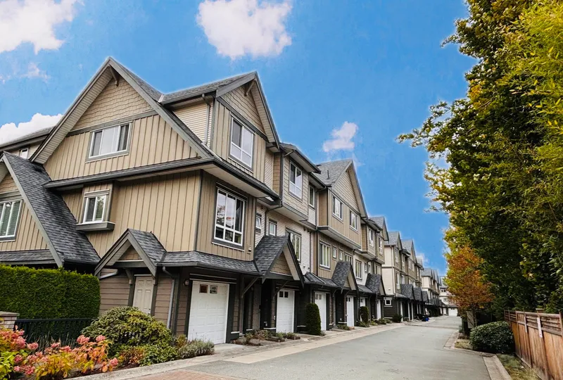 11 9391 ALBERTA ROAD - photo 1 of 25