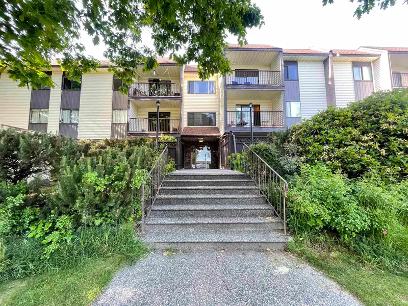 207 13775 74 AVENUE - photo 1 of 20