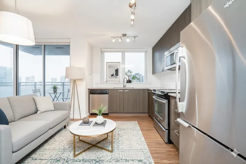 2709 13325 102A AVENUE - photo 1 of 25