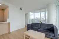 1607 9675 KING GEORGE BOULEVARD - thumbnail 7