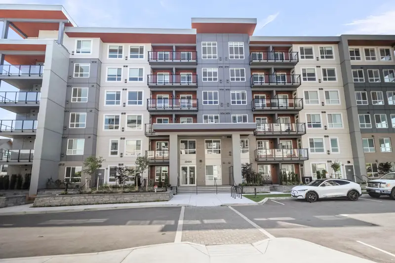 511 30494 CARDINAL AVENUE - photo 3 of 25