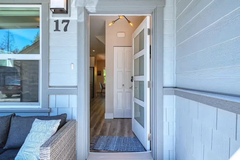 17 950 WOODSWORTH ROAD - photo 3 of 35