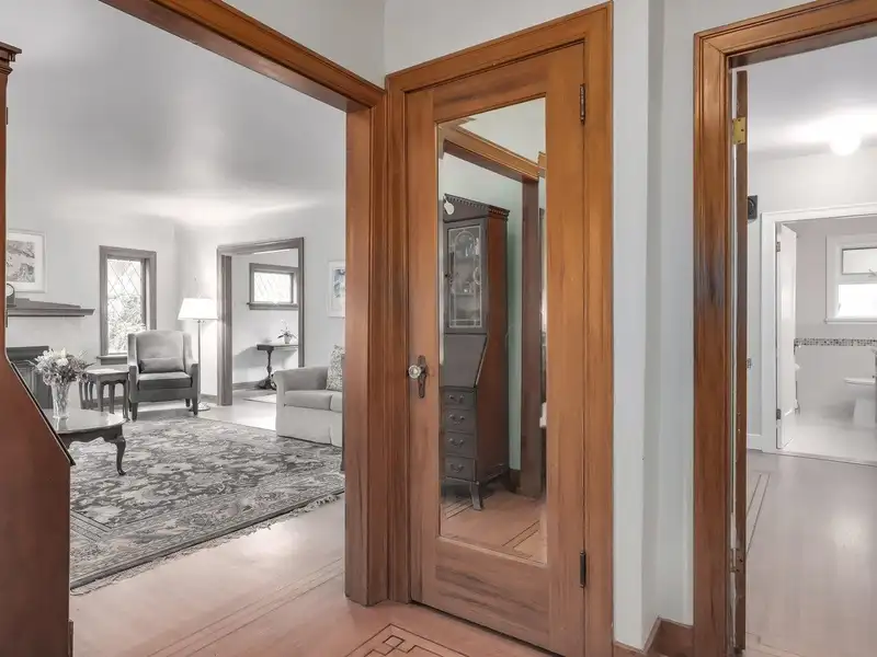 3238 W KING EDWARD AVENUE - photo 2 of 40