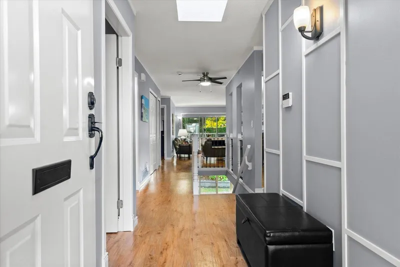 34 33922 KING ROAD - photo 3 of 25