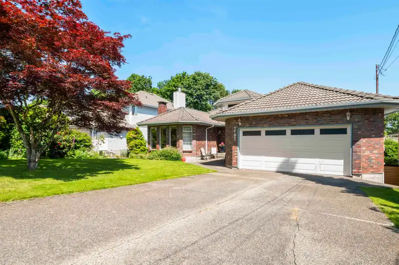 4687 GRASSMERE STREET - photo 2 of 40