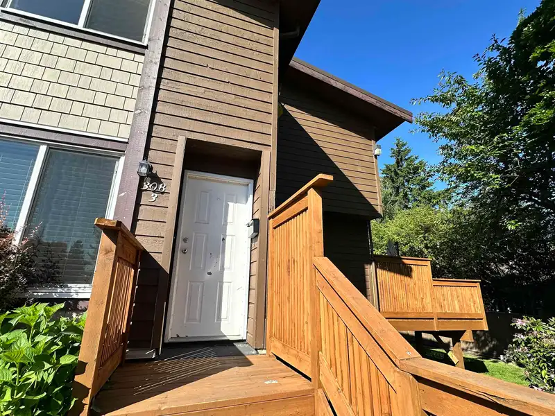 3 308 HIGHLAND WAY - photo 1 of 15