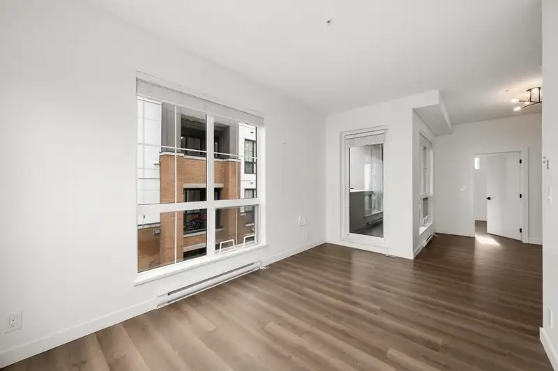 403 20052 83A AVENUE - photo 3 of 38