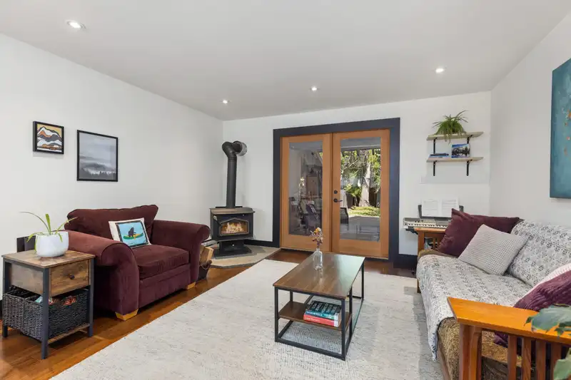 3 1470 LAUREL STREET - photo 2 of 30