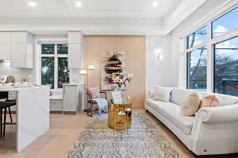 1510 W 61ST AVENUE - photo 3 of 15
