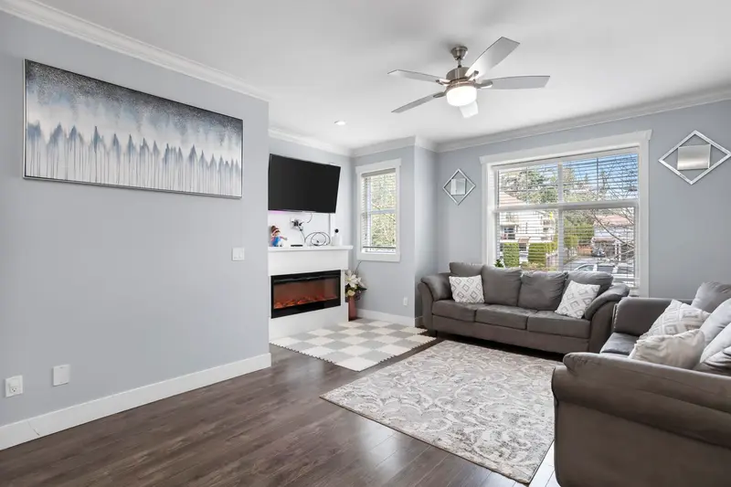 8 33860 MARSHALL ROAD - photo 4 of 25