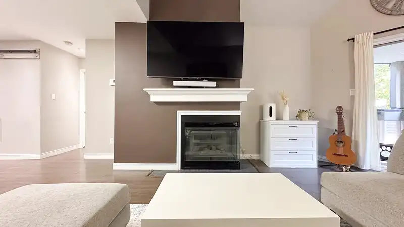 305 7457 MOFFATT ROAD - photo 3 of 19