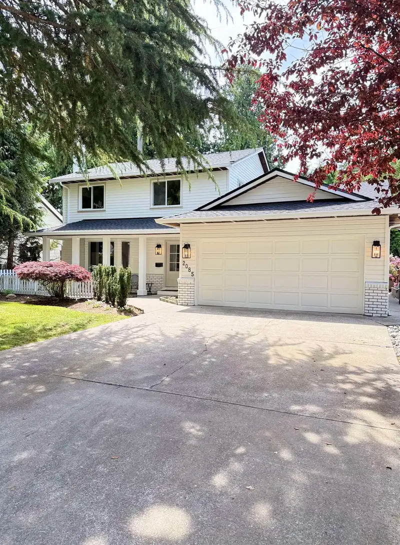 2085 OCEAN FOREST DRIVE - photo 2 of 31