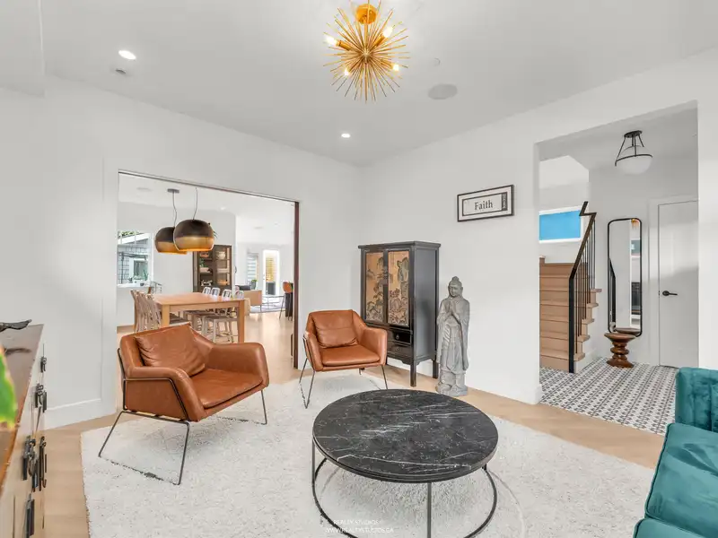 4447 QUEBEC STREET - photo 4 of 37