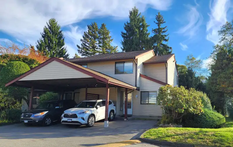 139 13880 74 AVENUE - photo 1 of 34