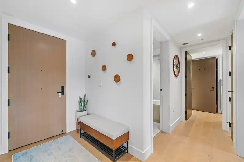 101 5089 QUEBEC STREET - photo 3 of 38
