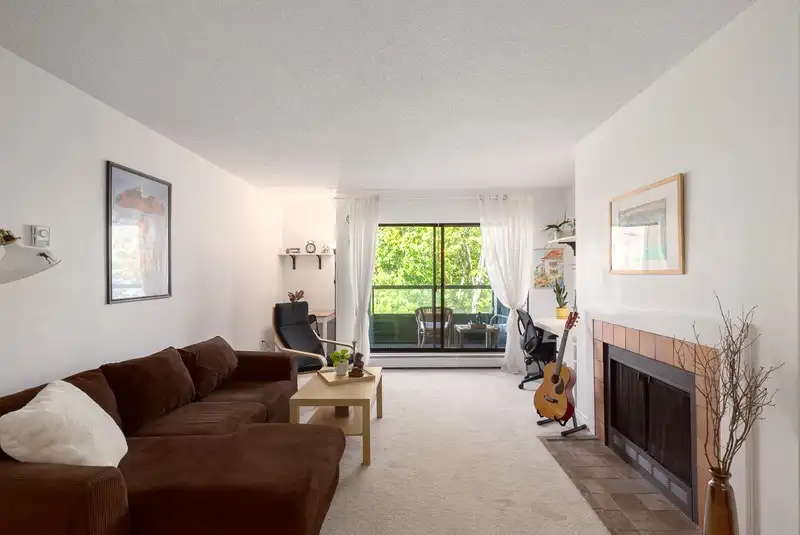 203 8600 ACKROYD ROAD - photo 4 of 23