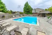 312 2101 MCMULLEN AVENUE - thumbnail 1