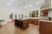 1911 131 STREET - thumbnail 13