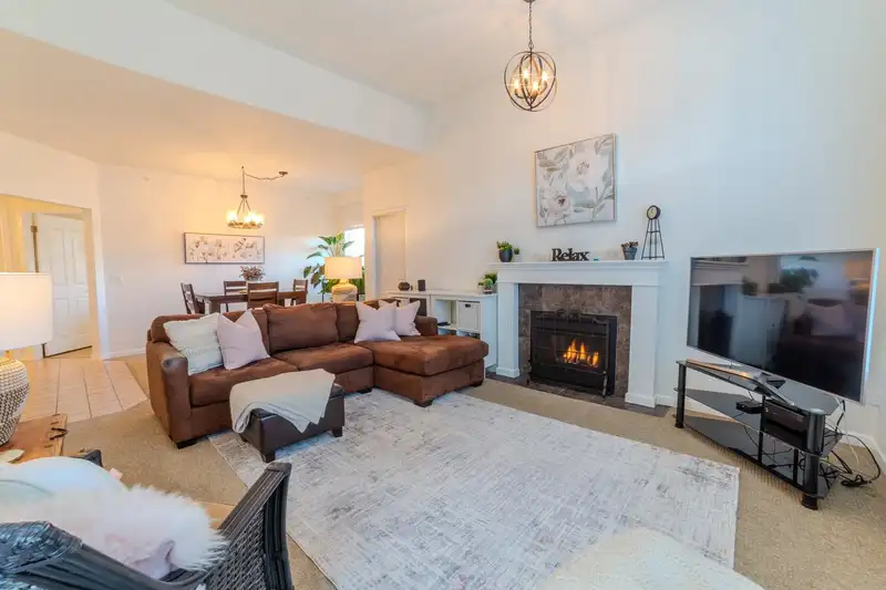 300 1153 54A STREET - photo 1 of 24