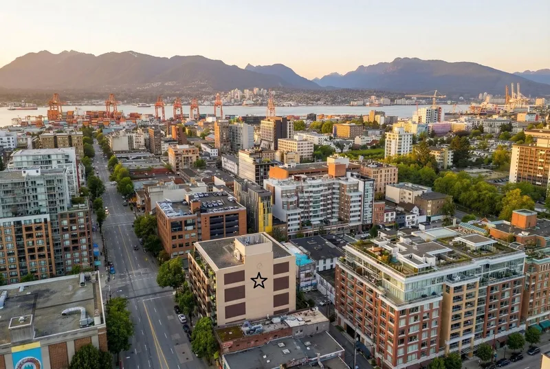 710 718 MAIN STREET - photo 3 of 25