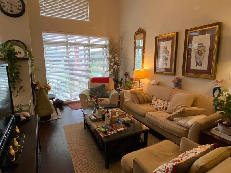 422 5777 BIRNEY AVENUE - photo 3 of 16