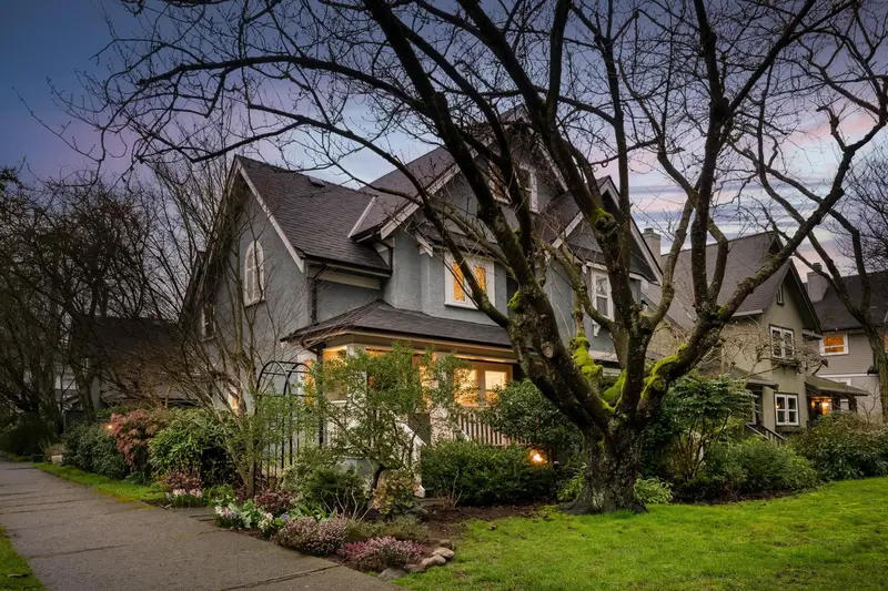 195 W 13TH AVENUE - photo 1 of 25