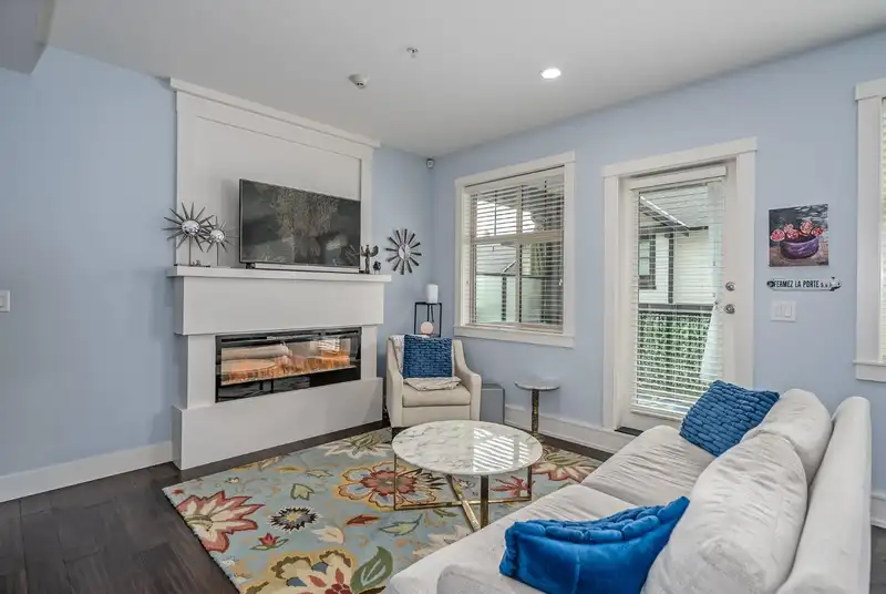 6 35298 MARSHALL ROAD - photo 2 of 40
