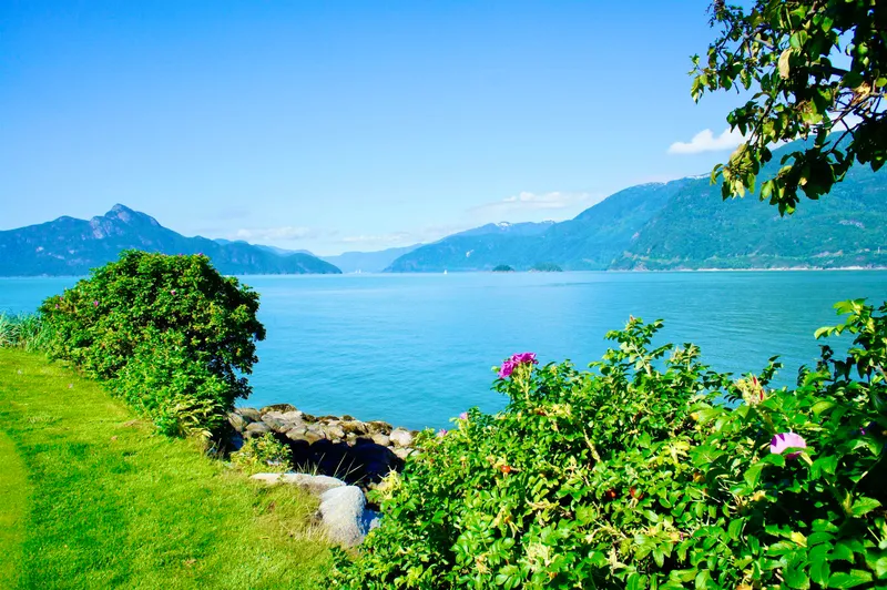 189 STONEGATE DRIVE - photo 4 of 18