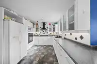 2160 DORSET AVENUE - thumbnail 16