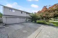 2160 DORSET AVENUE - thumbnail 32