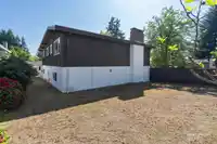 6858 TYNE STREET - thumbnail 30