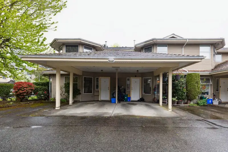 2 8531 BENNETT ROAD - photo 4 of 27