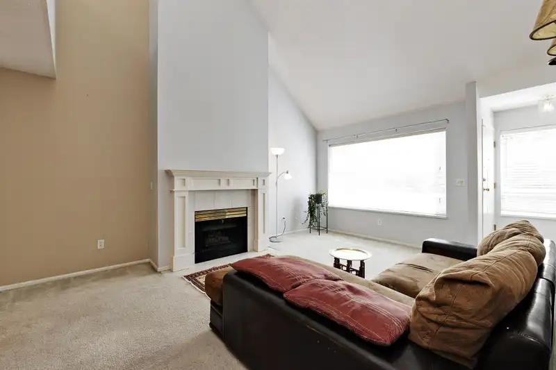 209 7838 120A STREET - photo 3 of 25