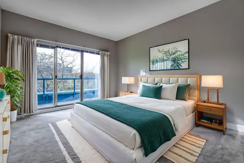304 4753 W RIVER ROAD - photo 4 of 12