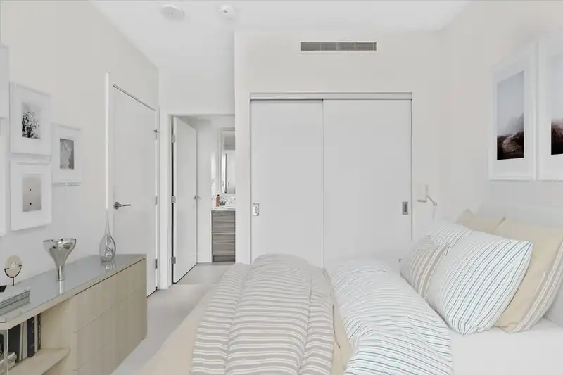 402 1550 FERN STREET - photo 3 of 17
