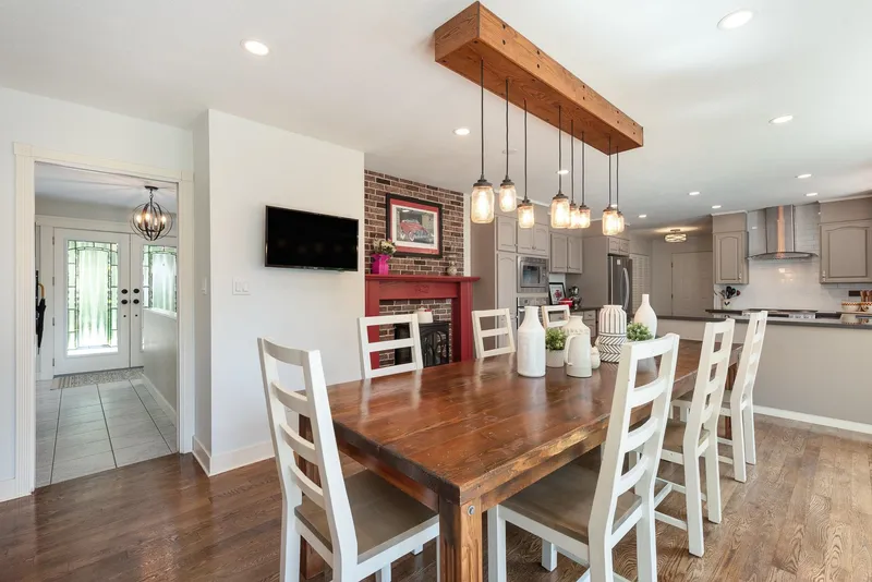 27454 110 AVENUE - photo 4 of 25