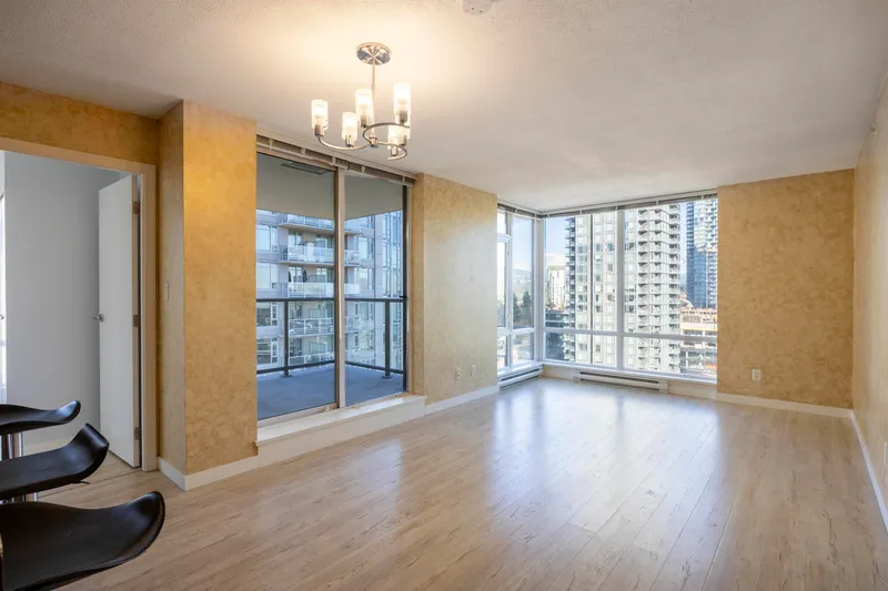 1603 2980 ATLANTIC AVENUE - photo 4 of 17