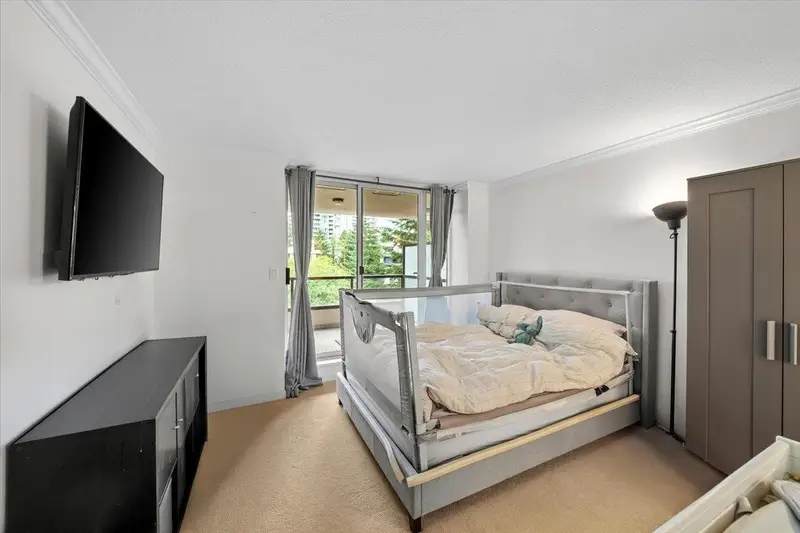 405 2138 MADISON AVENUE - photo 3 of 25