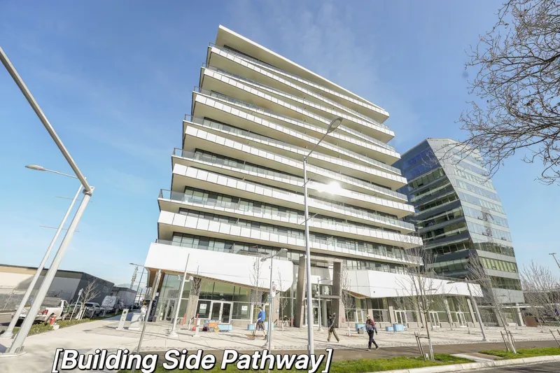 1509 5520 MCNAUGHTON ROAD - photo 2 of 25