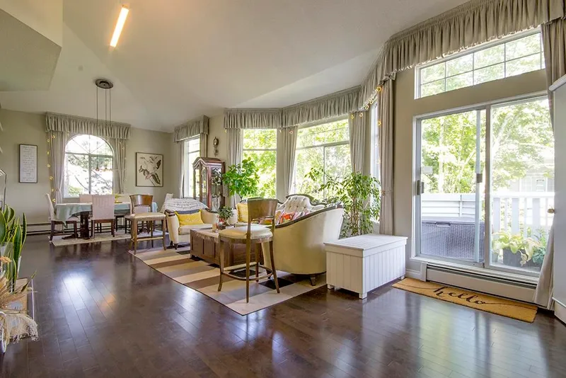 202 7680 MINORU BOULEVARD - photo 1 of 25