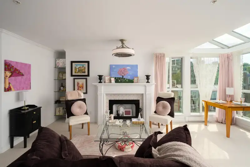 405 1502 ISLAND PARK WALK - photo 4 of 40