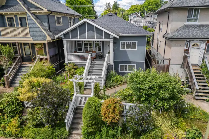 1531 E 11TH AVENUE - photo 1 of 1