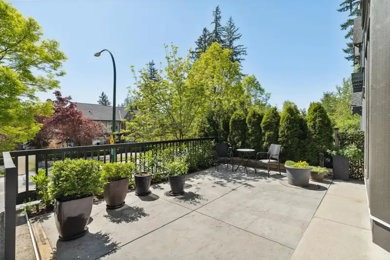 3467 DAVID AVENUE - photo 3 of 40