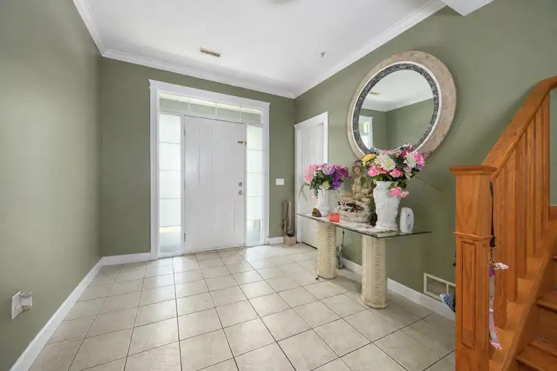 11382 240 STREET - photo 2 of 28
