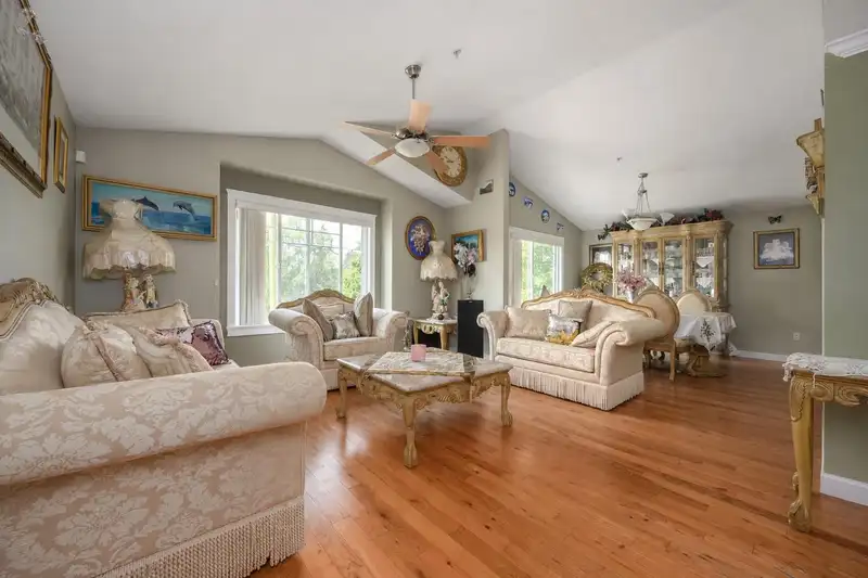 11382 240 STREET - photo 4 of 28