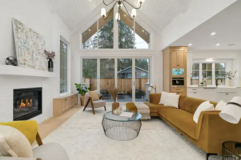 1803 BURRILL AVENUE - photo 3 of 40