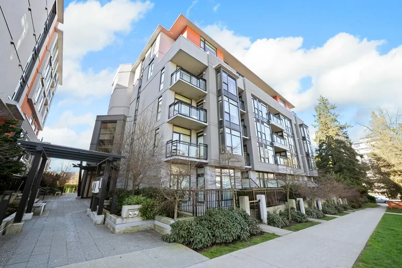 401 4171 CAMBIE STREET - photo 2 of 25