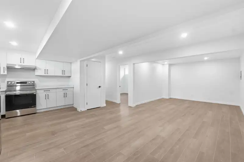 2326 BEAVER STREET - photo 3 of 34