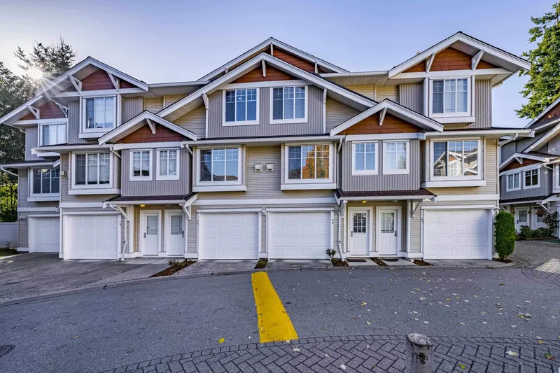 80 12110 75A AVENUE - photo 2 of 14